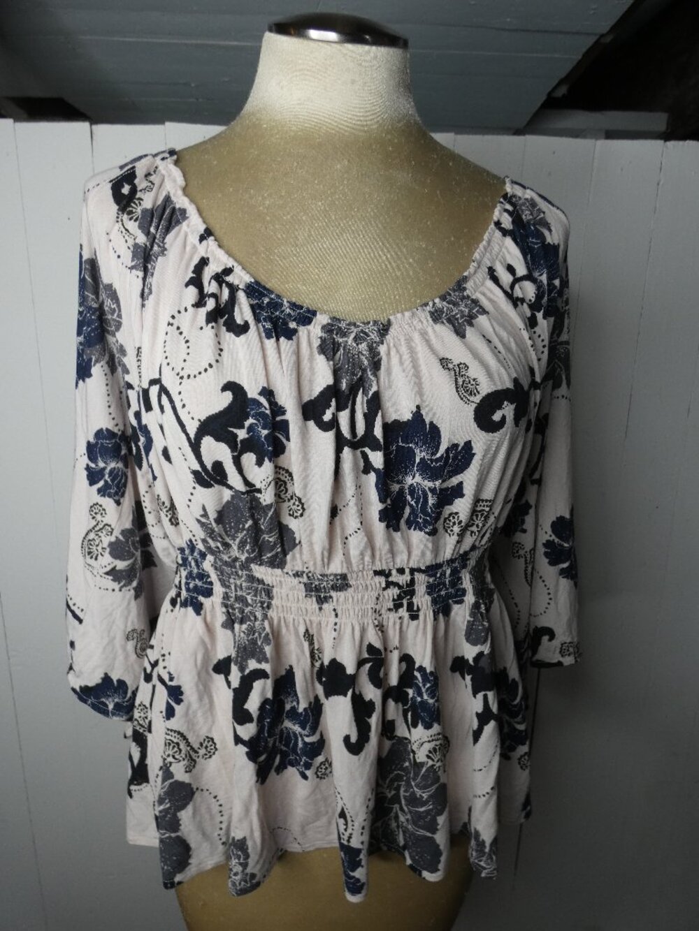 Free People Women's L Floral Glenside Top Blue White Boho Open Back Flare Sleeve